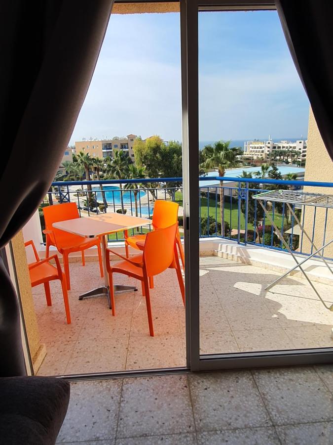 Kings Palace 304 Apartment Paphos Bagian luar foto